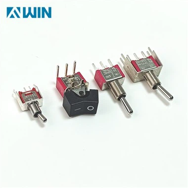 SPDT øjeblikkelig vippekontakt